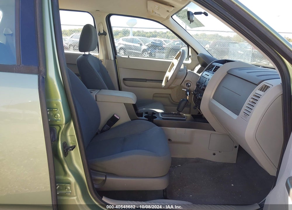 2008 FORD ESCAPE XLS/XLS MANUAL VIN: 1FMCU02Z78KB42841