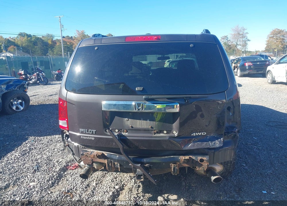 2014 HONDA PILOT EX-L VIN: 5FNYF4H52EB037665