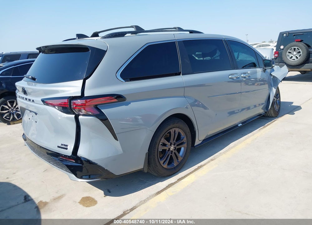 2024 TOYOTA SIENNA XSE VIN: 5TDCSKFC1RS131940