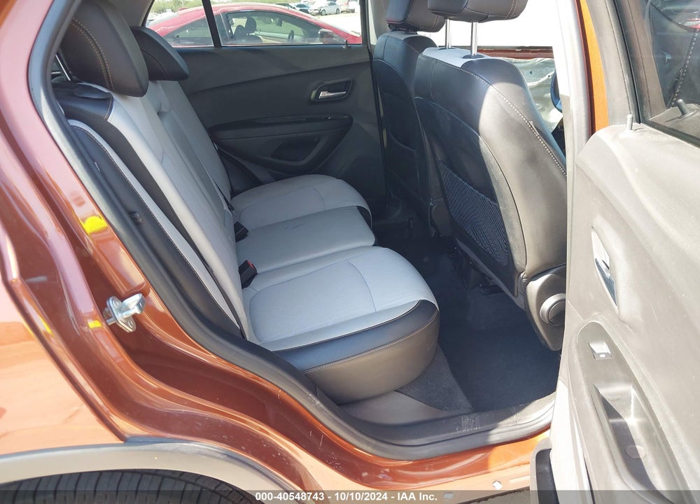 2019 CHEVROLET TRAX LT VIN: 3GNCJLSB2KL253943
