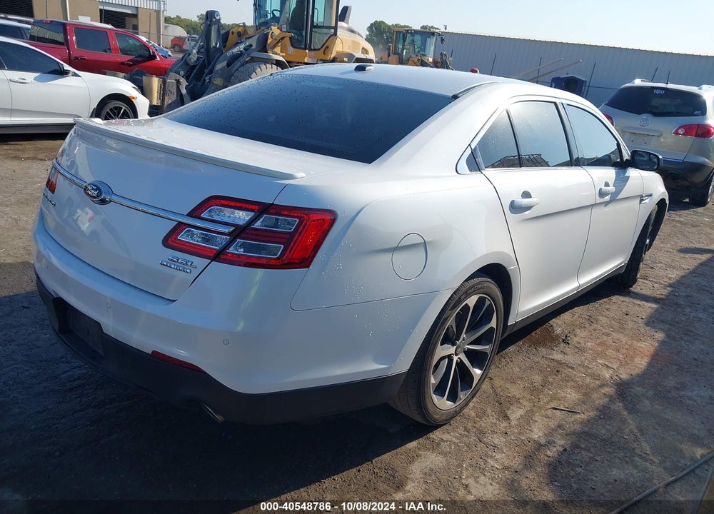 2015 FORD TAURUS SEL VIN: 1FAHP2E80FG128768