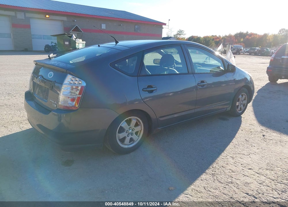 2006 TOYOTA PRIUS VIN: JTDKB22U263177994