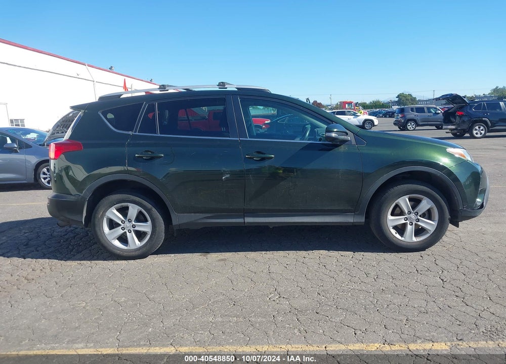 2013 TOYOTA RAV4 XLE VIN: 2T3RFREV1DW070459