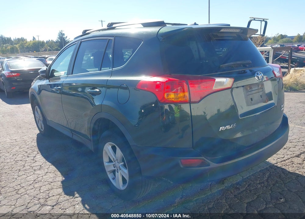 2013 TOYOTA RAV4 XLE VIN: 2T3RFREV1DW070459