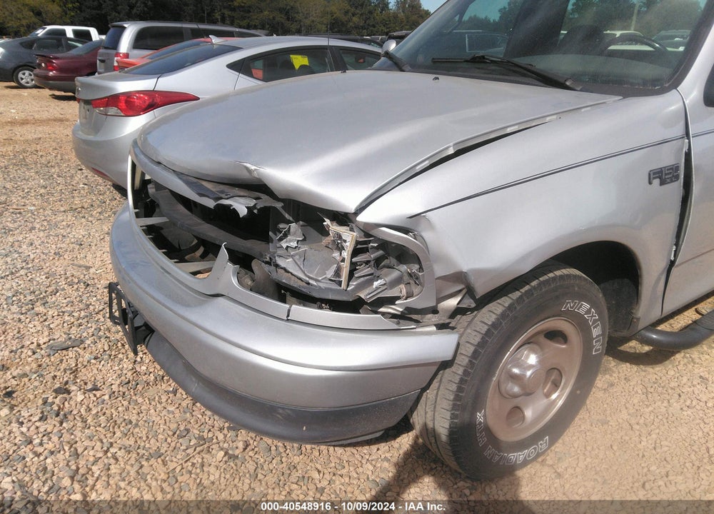 2001 FORD F-150 XL/XLT VIN: 1FTZF17221NA62796