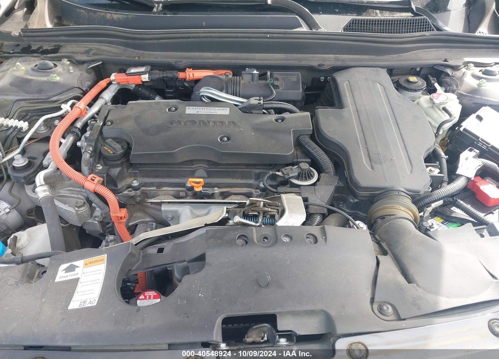 2018 HONDA ACCORD HYBRID VIN: 1HGCV3F18JA009090