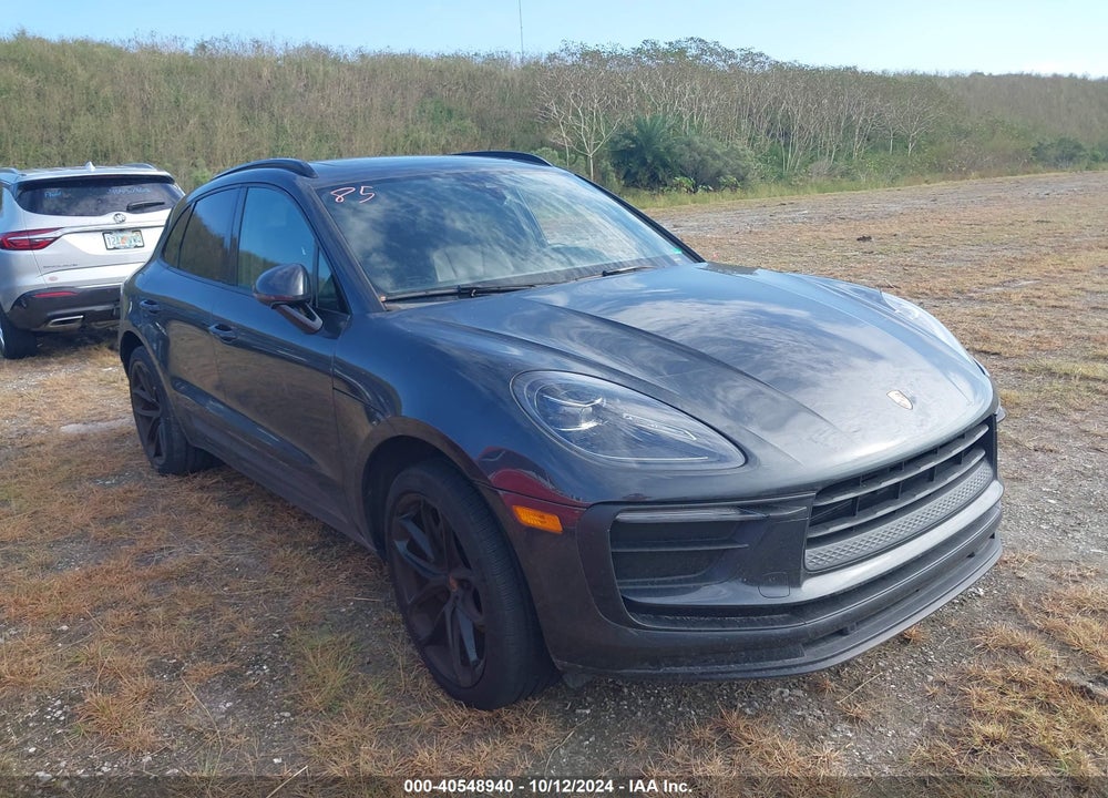 2022 PORSCHE MACAN VIN: WP1AA2A58NLB00620