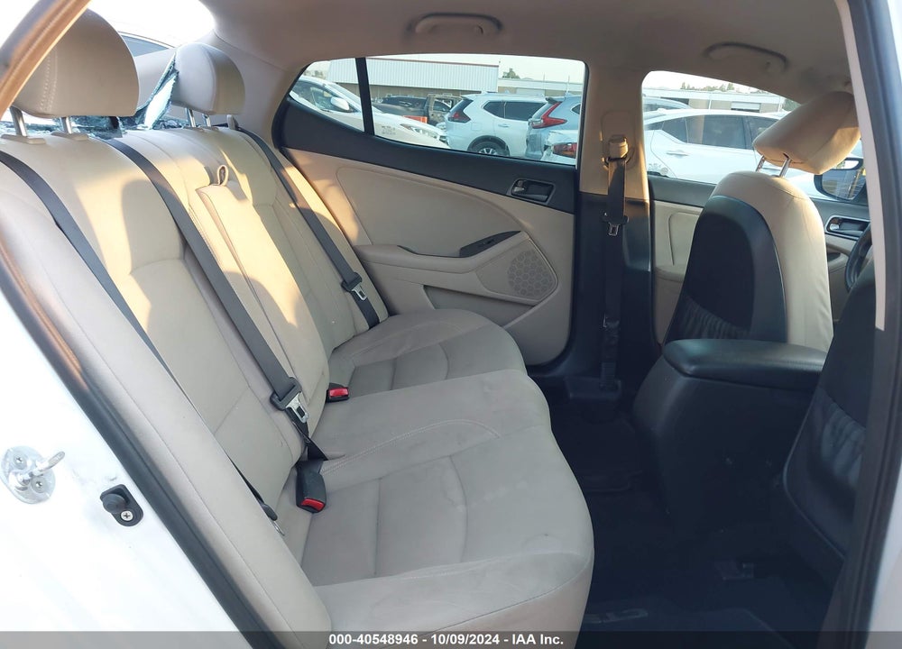 2015 KIA OPTIMA VIN: KNAGM4A73F5597692