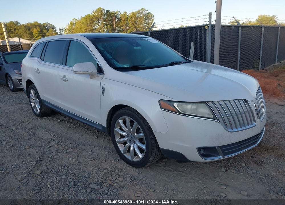 2011 LINCOLN MKT VIN: 2LMHJ5FR6BBJ54684
