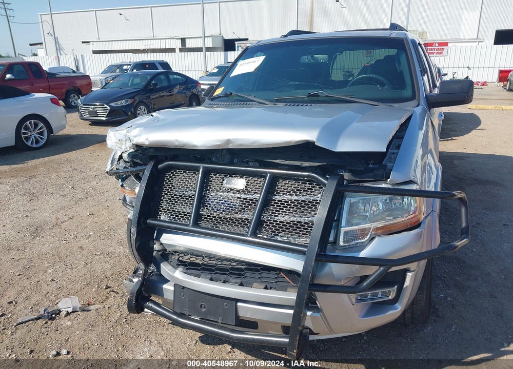 2017 FORD EXPEDITION XLT VIN: 1FMJU1JT4HEA44701