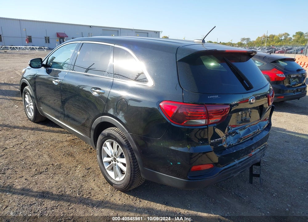 2019 KIA SORENTO 3.3L LX VIN: 5XYPGDA55KG560797
