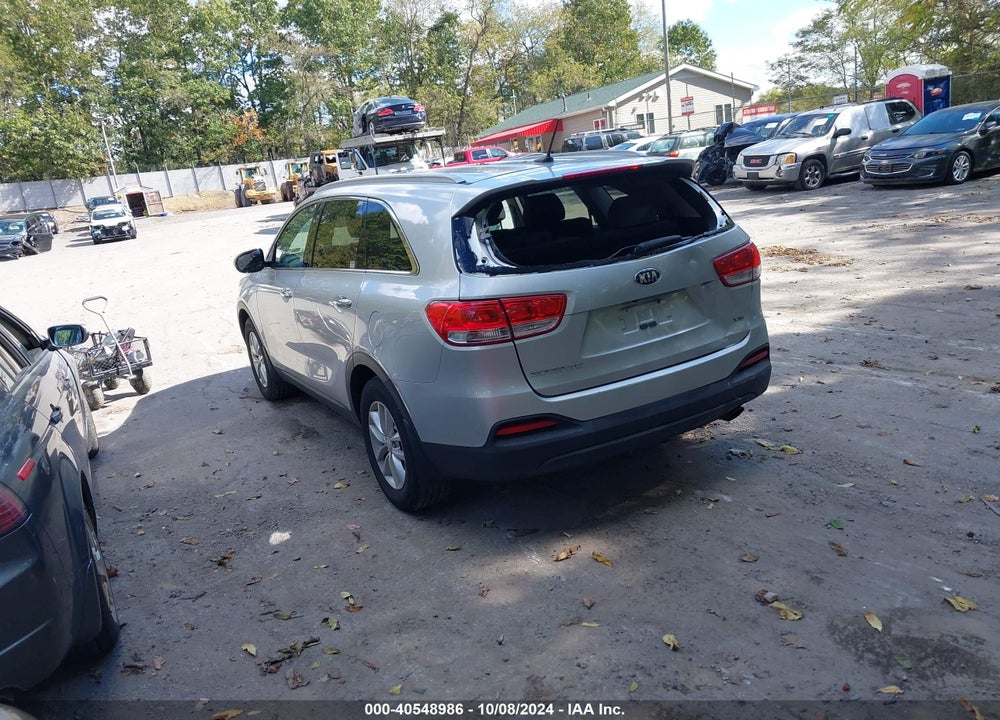 2017 KIA SORENTO 3.3L LX VIN: 5XYPGDA52HG242113