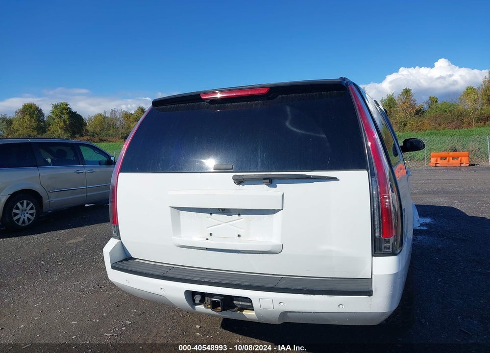 2008 GMC YUKON XL 1500 SLT VIN: 1GKFK16338J199342