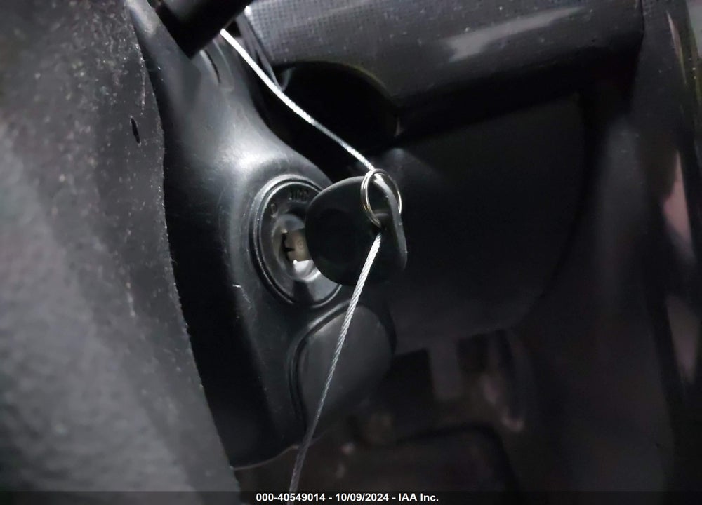 2008 PONTIAC G5 VIN: 1G2AL18F487172114