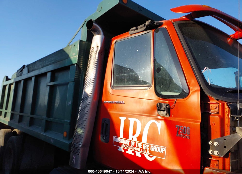 2006 INTERNATIONAL 7500 7500 VIN: 1HTWPAZT76J269367