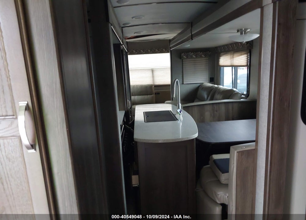 2019 KEYSTONE RV PREMIER VIN: 4YDT30R25KD432262