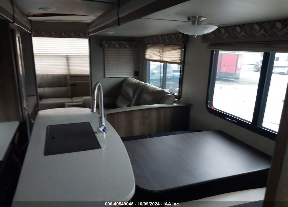 2019 KEYSTONE RV PREMIER VIN: 4YDT30R25KD432262
