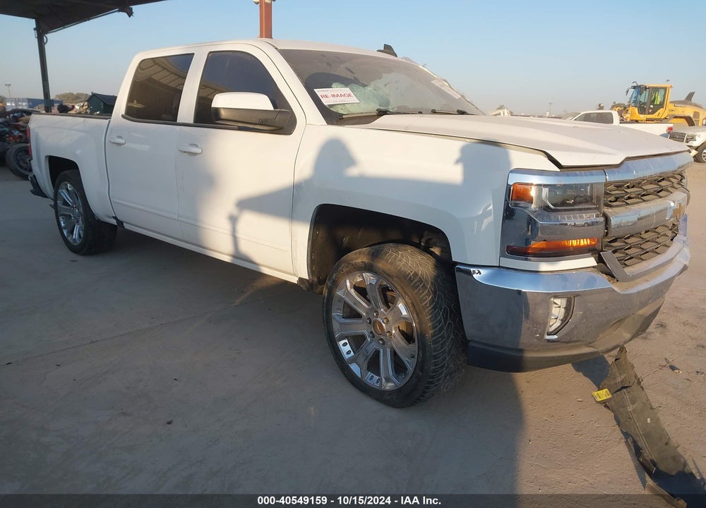 2018 CHEVROLET SILVERADO 1500 1LT VIN: 3GCUCRER6JG307559