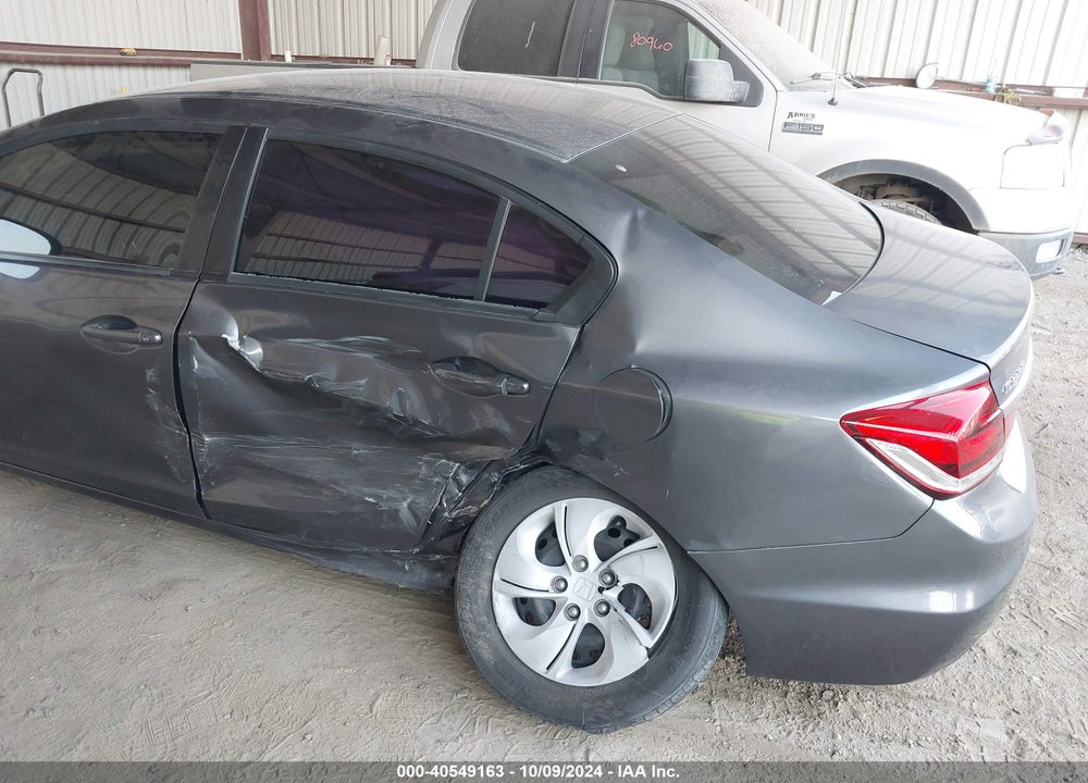 2014 HONDA CIVIC LX VIN: 19XFB2F53EE236742