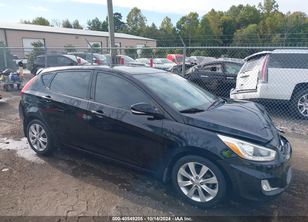 2014 HYUNDAI ACCENT SE VIN: KMHCU5AE5EU196036