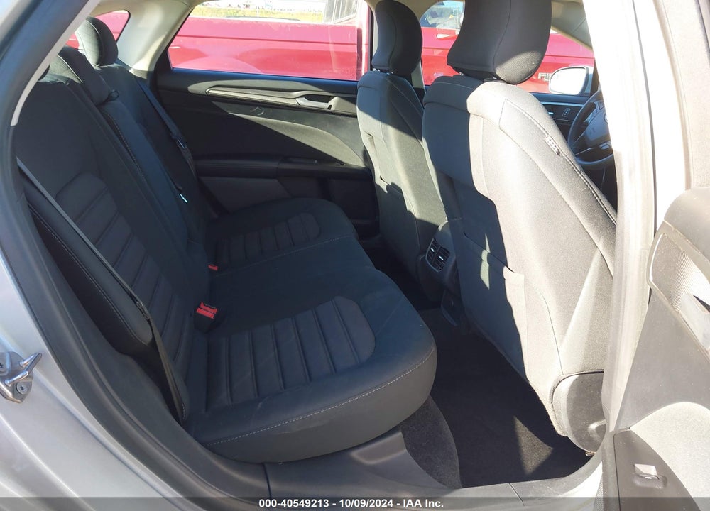 2017 FORD FUSION SE VIN: 3FA6P0H73HR394473
