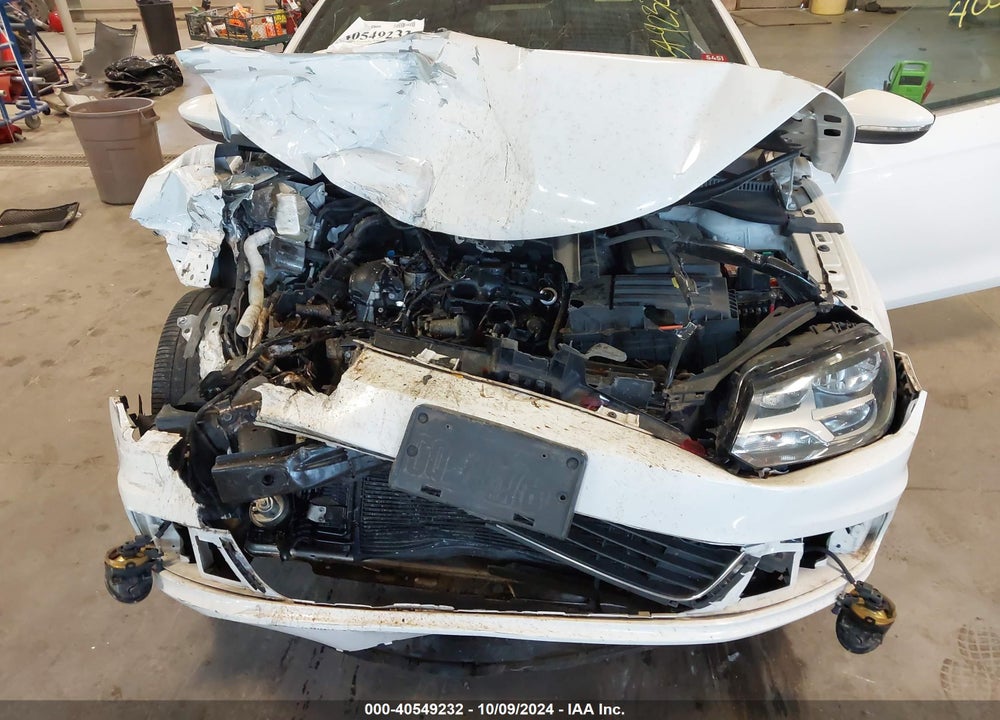 2013 VOLKSWAGEN EOS KOMFORT VIN: WVWBW8AH2DV009205