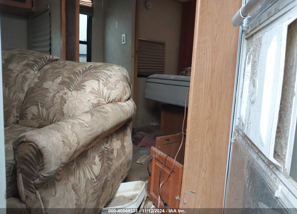 2008 FOREST RIVER SIERRA VIN: 4X4TSEL258J033190