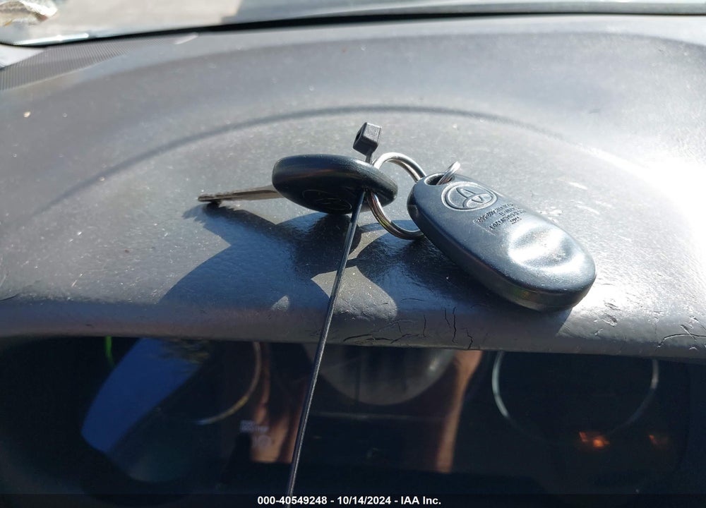 2008 TOYOTA SIENNA XLE VIN: 5TDZK22C48S170214