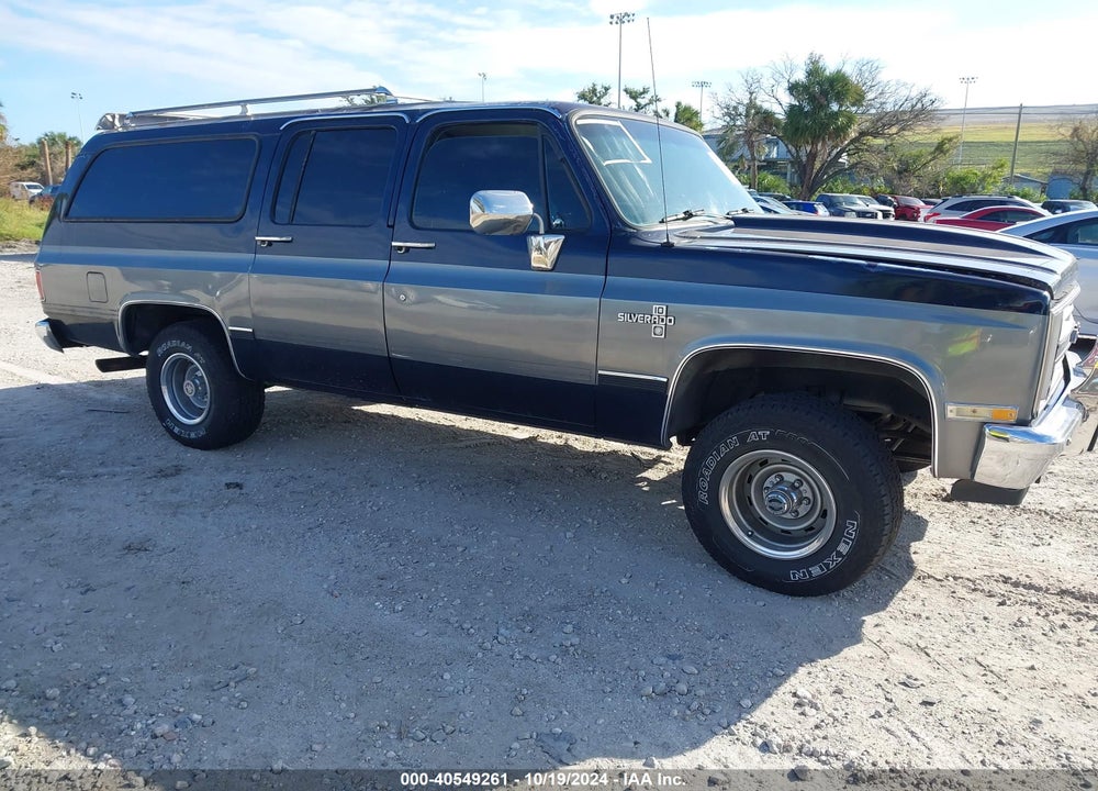 1988 CHEVROLET SUBURBAN V10 VIN: 1GNEV16K8JF156458