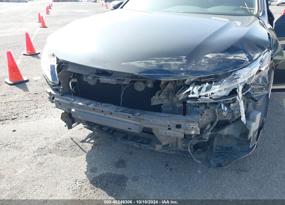 2017 HONDA ACCORD TOURING V6 VIN: 1HGCR3F92HA025645