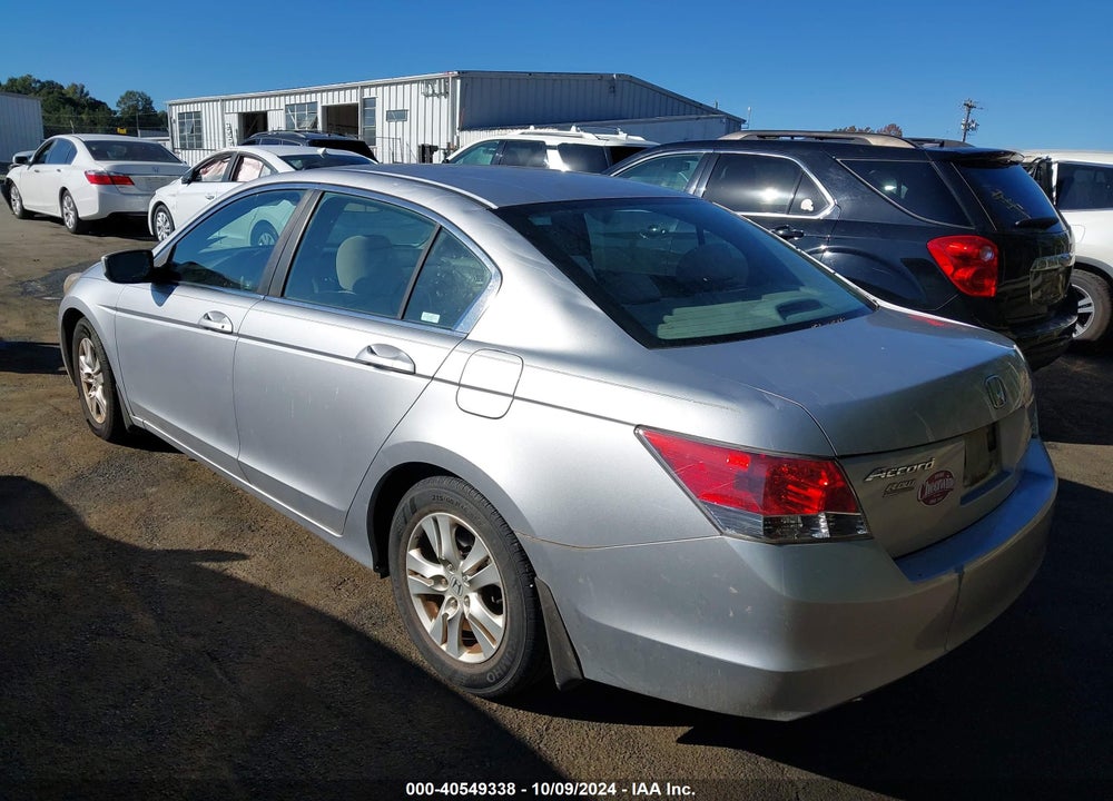 2009 HONDA ACCORD 2.4 LX-P VIN: 1HGCP26449A009260
