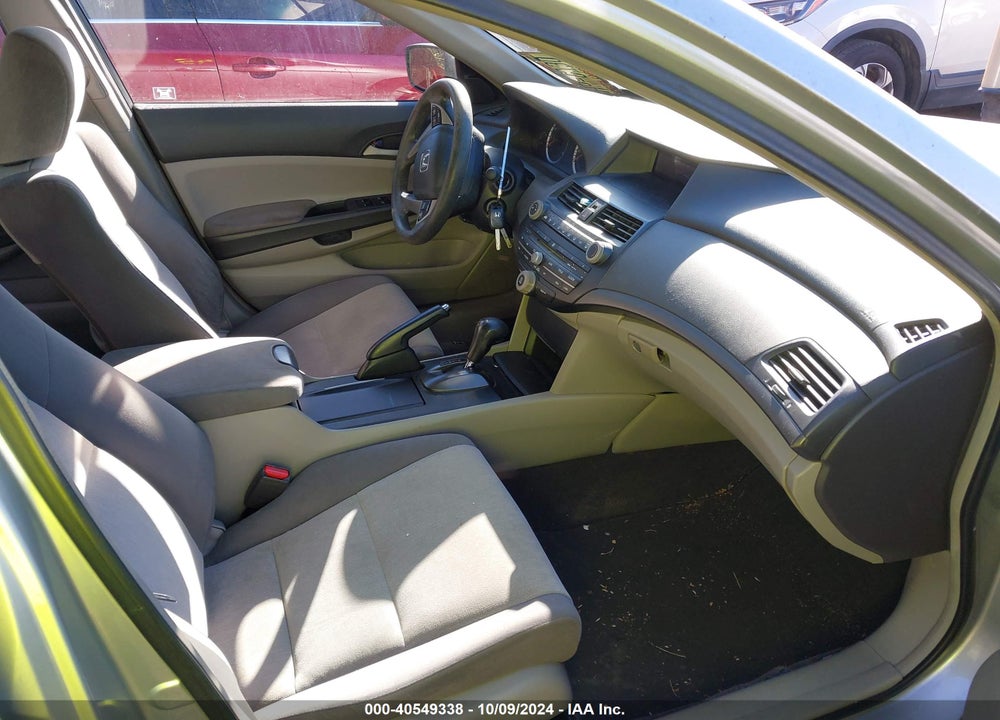 2009 HONDA ACCORD 2.4 LX-P VIN: 1HGCP26449A009260