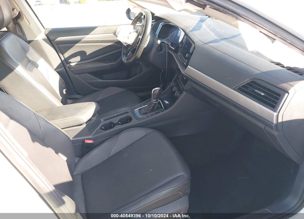 2019 VOLKSWAGEN JETTA 1.4T R-LINE/1.4T S/1.4T SE VIN: 3VWC57BU6KM173090