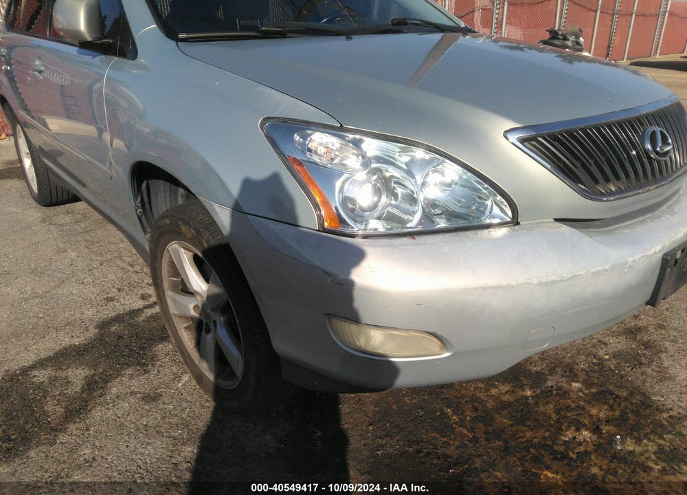 2005 LEXUS RX 330 VIN: JTJGA31U550054526