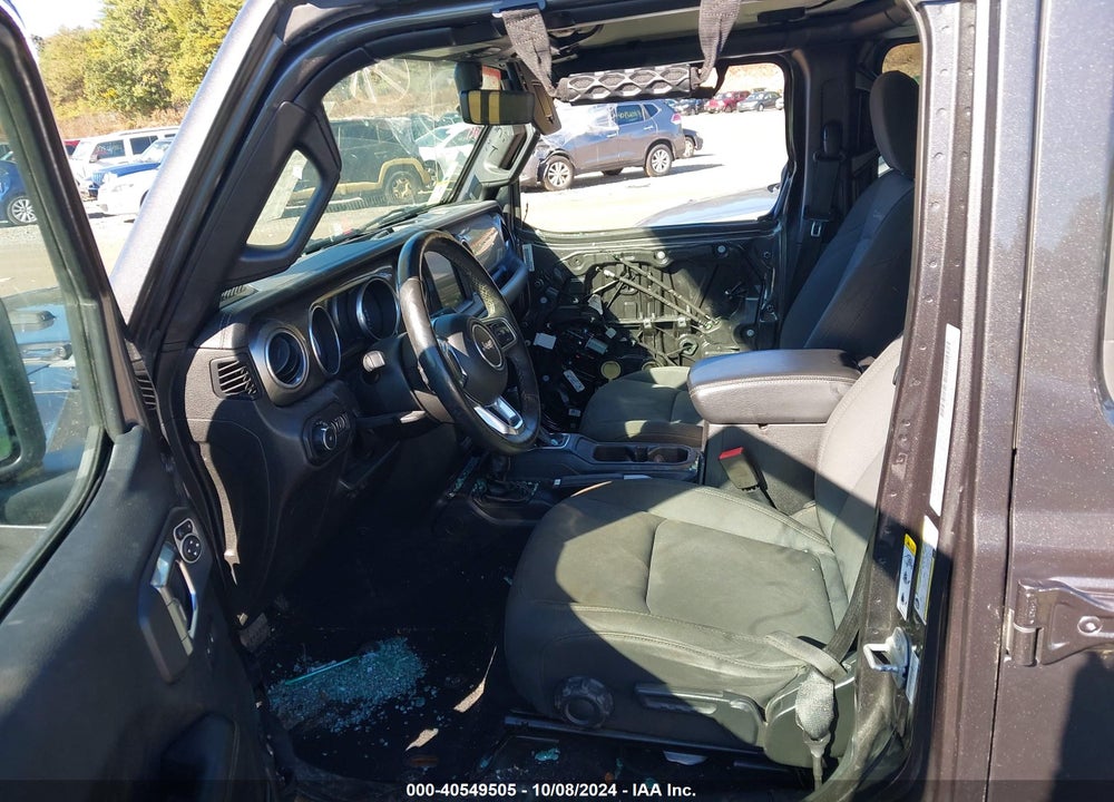 2018 JEEP WRANGLER UNLIMITED SAHARA 4X4 VIN: 1C4HJXEG6JW209336