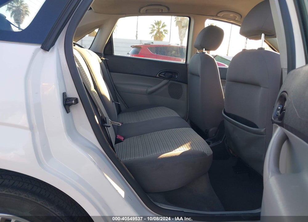 2007 FORD FOCUS S/SE/SES VIN: 1FAFP34N07W123503