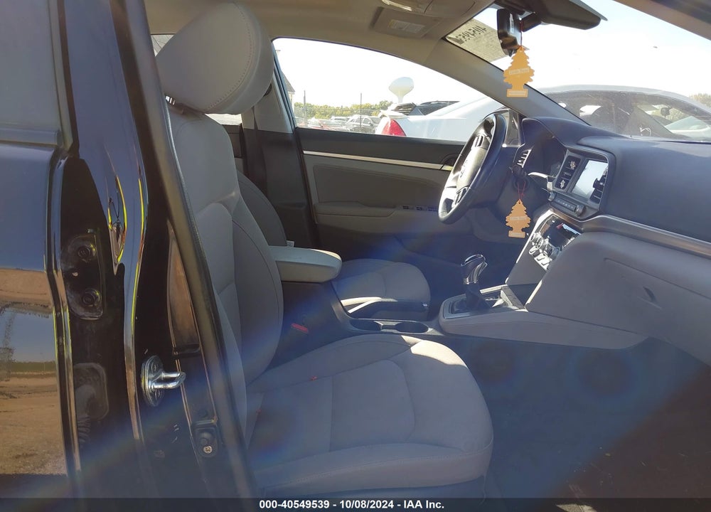 2019 HYUNDAI ELANTRA VALUE EDITION VIN: KMHD84LF2KU838491