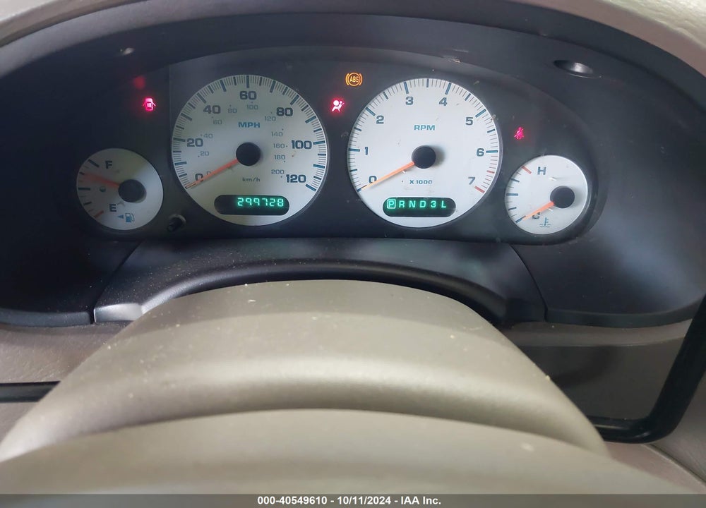 2001 DODGE GRAND CARAVAN SPORT VIN: 2B8GP44G21R170789