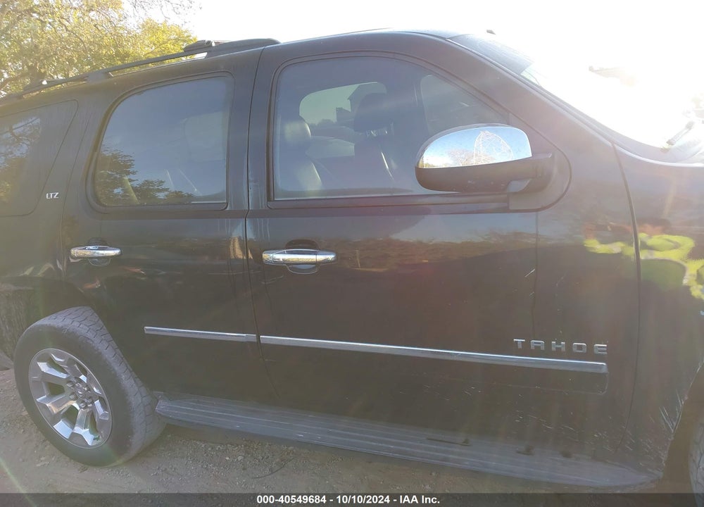 2010 CHEVROLET TAHOE LTZ VIN: 1GNUKCE09AR201731