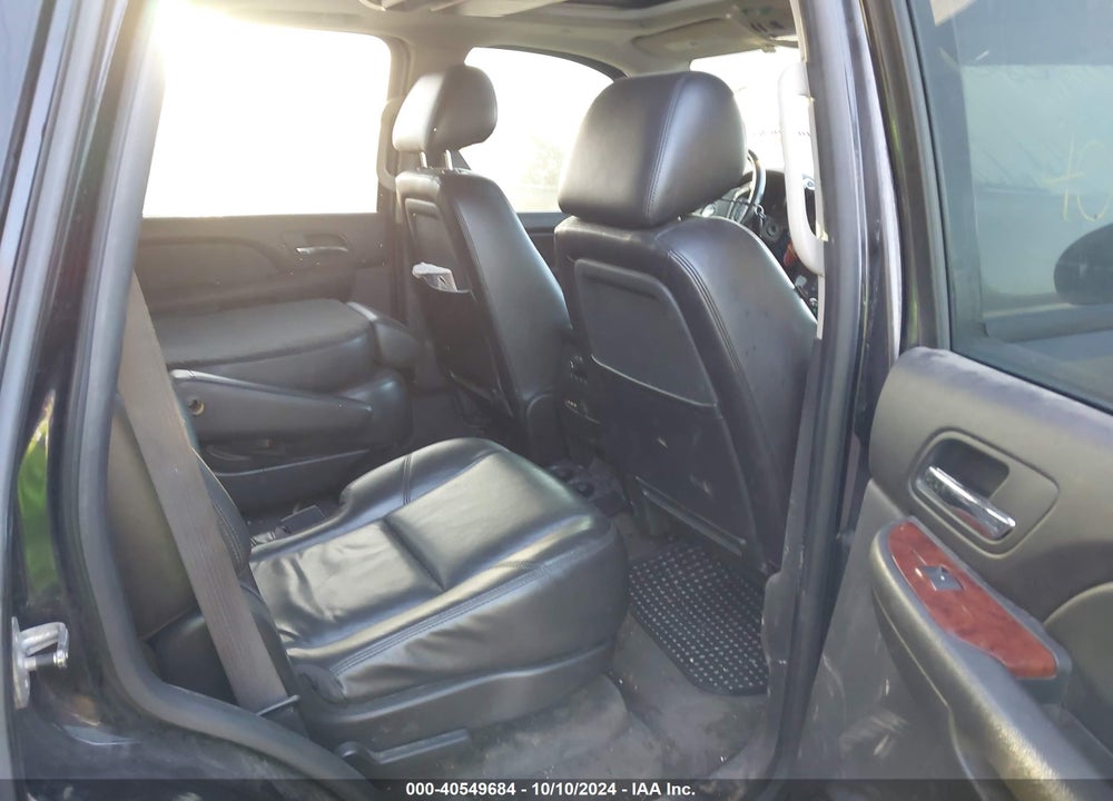 2010 CHEVROLET TAHOE LTZ VIN: 1GNUKCE09AR201731