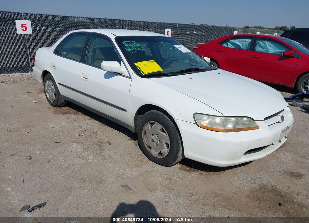 1998 HONDA ACCORD LX V6 VIN: 1HGCG1645WA027126