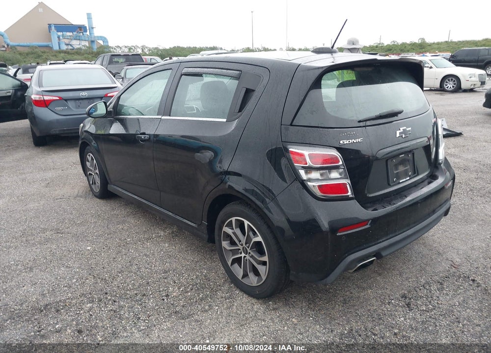 2019 CHEVROLET SONIC LT AUTO VIN: 1G1JD6SB3K4120518