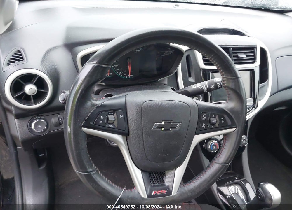 2019 CHEVROLET SONIC LT AUTO VIN: 1G1JD6SB3K4120518
