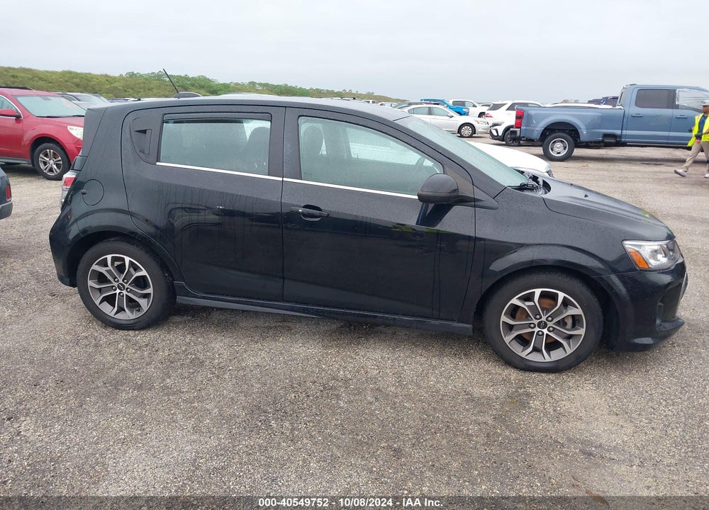 2019 CHEVROLET SONIC LT AUTO VIN: 1G1JD6SB3K4120518