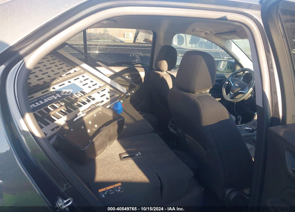2018 CHEVROLET EQUINOX LT VIN: 2GNAXJEV2J6244730