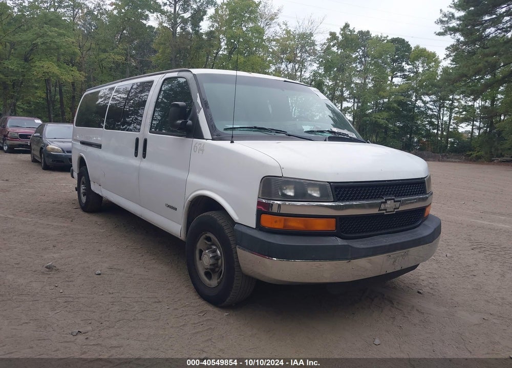 2005 CHEVROLET EXPRESS VIN: 1GAHG39UX51255674