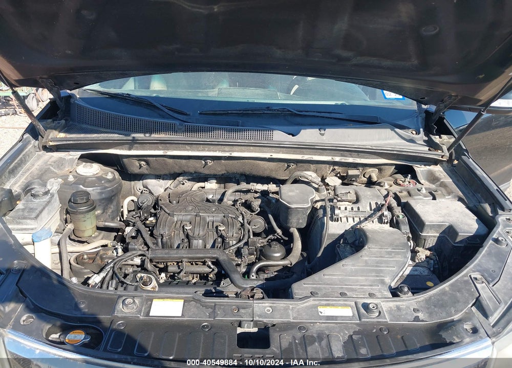 2011 KIA SORENTO LX V6 VIN: 5XYKT4A2XBG125429