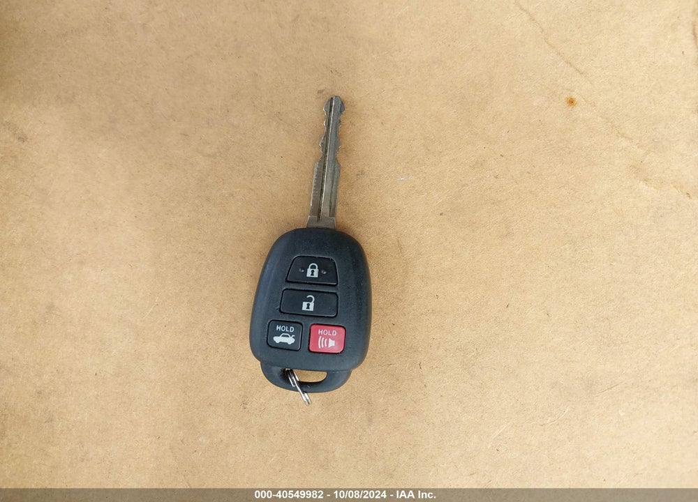 2015 TOYOTA CAMRY SE VIN: 4T1BF1FK2FU490900