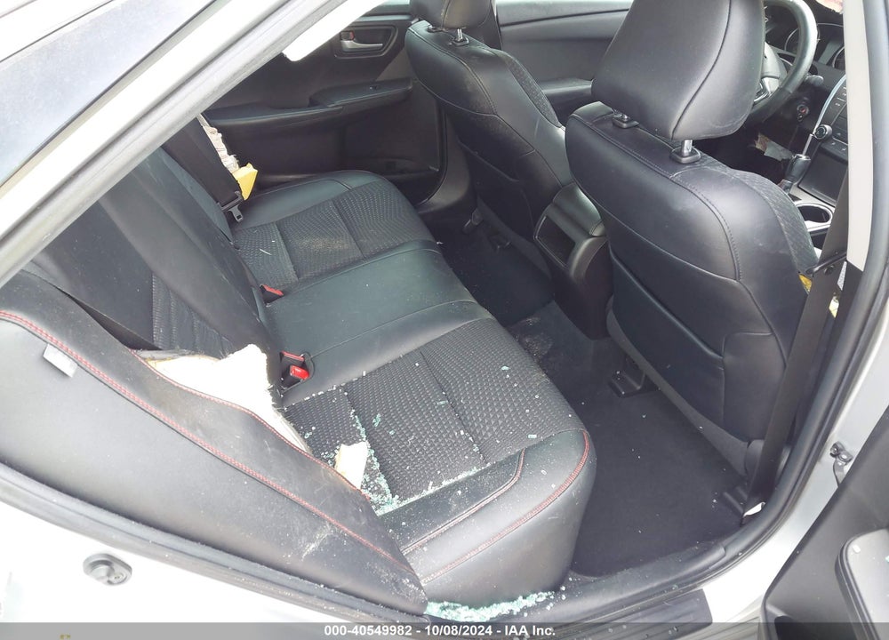 2015 TOYOTA CAMRY SE VIN: 4T1BF1FK2FU490900