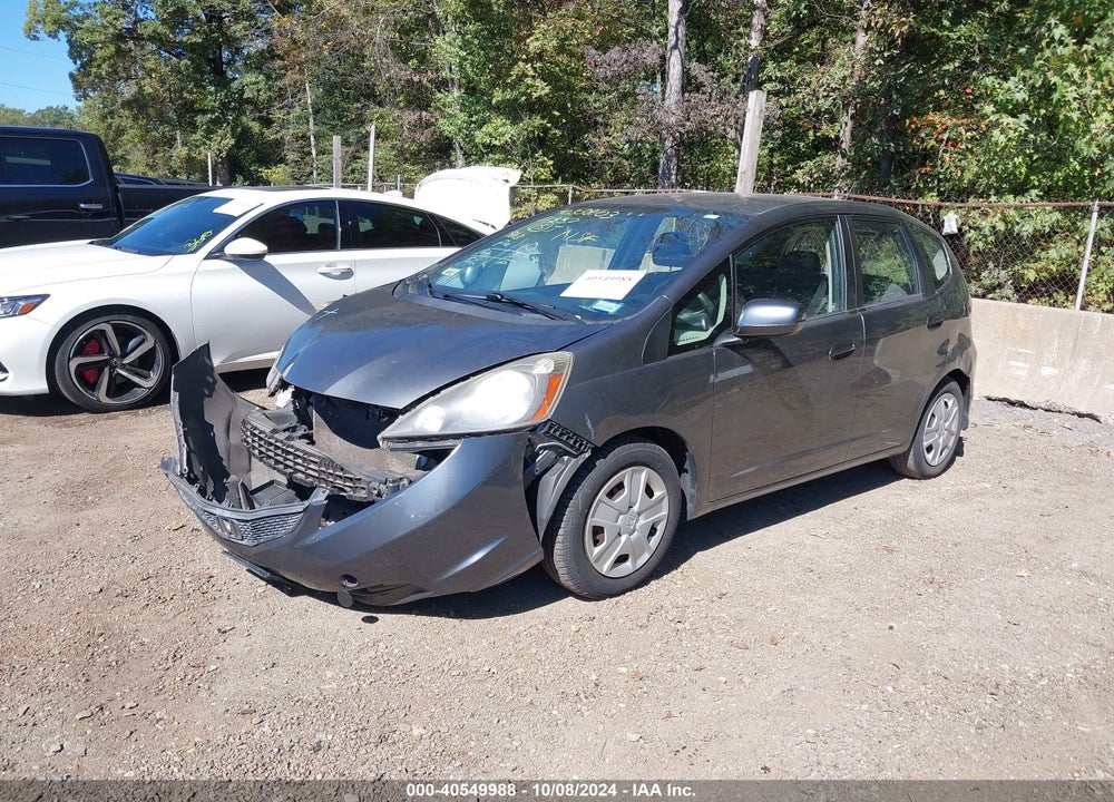 2013 HONDA FIT VIN: JHMGE8G38DC007957
